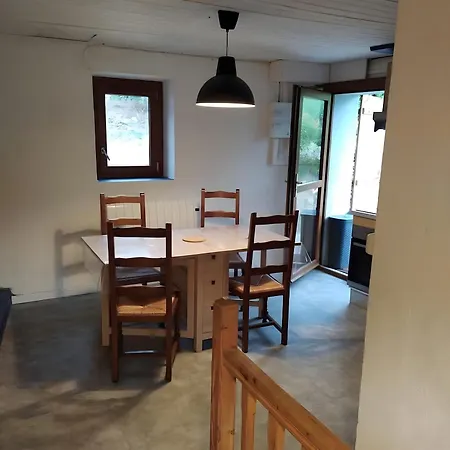 Maison Dans Les Pyrenees Audoises Roquefeuil